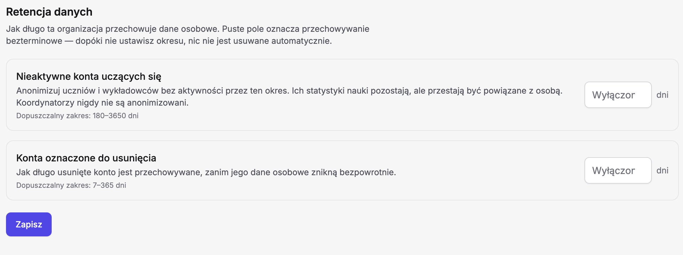 Sekcja „Retencja danych” na ekranie „Ochrona danych” w Erudis z notą, że puste pole oznacza przechowywanie bezterminowe: karty „Nieaktywne konta uczących się” (dopuszczalny zakres 180–3650 dni) i „Konta oznaczone do usunięcia” (7–365 dni), każda z polem liczby dni w stanie wyłączonym, oraz przycisk „Zapisz”